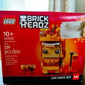 LEGO Brickheadz Lion Dance Guy